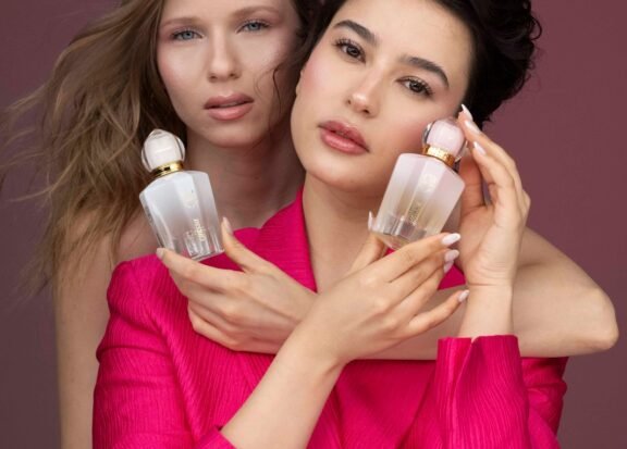 Ready to achieve that lit-from-within glow? We've curated a list of the five must-have skincare essentials that form the foundation of a healthy, radiant complexion. From cleansing to protecting, discover the key products you need to nourish your skin and reveal its natural brilliance all year round.